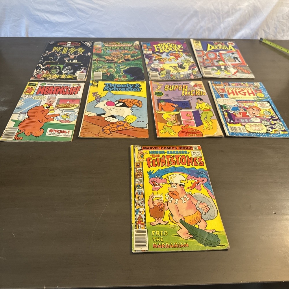 Lot Of 9 Vintage Cartoon Comic Books From 70's 80's And 90's KISS Heathcliff